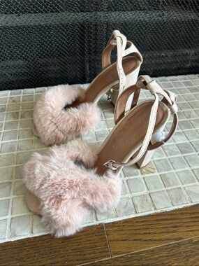 Topshop Baby Pink Heels with Faux Fur